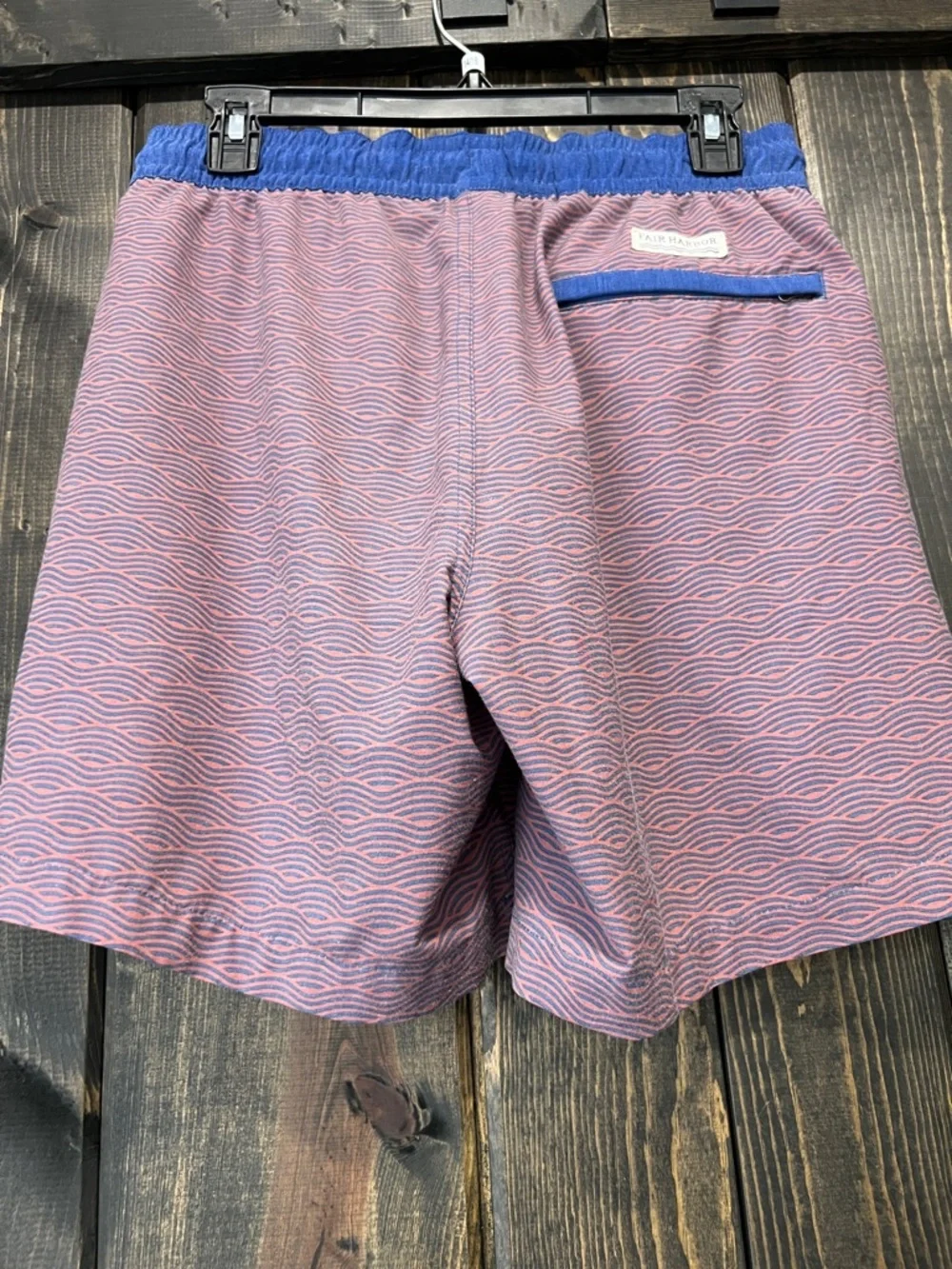 Fair‎ Harbor The Bayberry Trunk S Red Waves Swim Lined Shorts Drawstring Beach